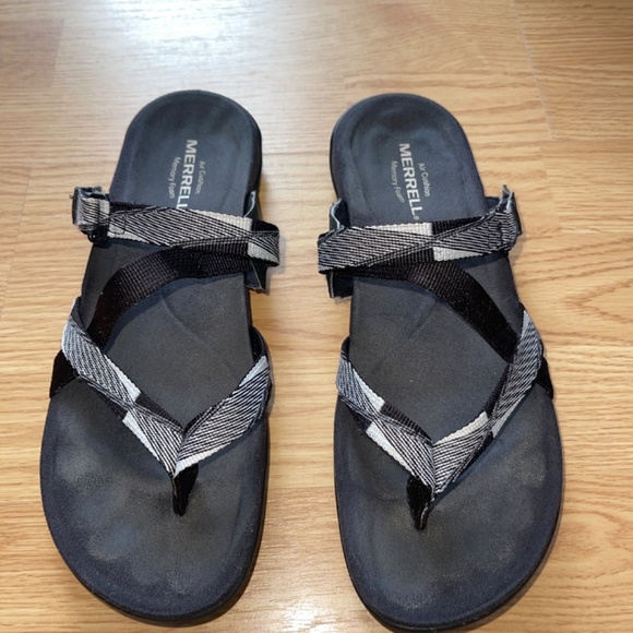 Women’s Merrell Air Cushion Memory Foam Black & White Strappy Sandals Size 9 - Picture 2 of 7